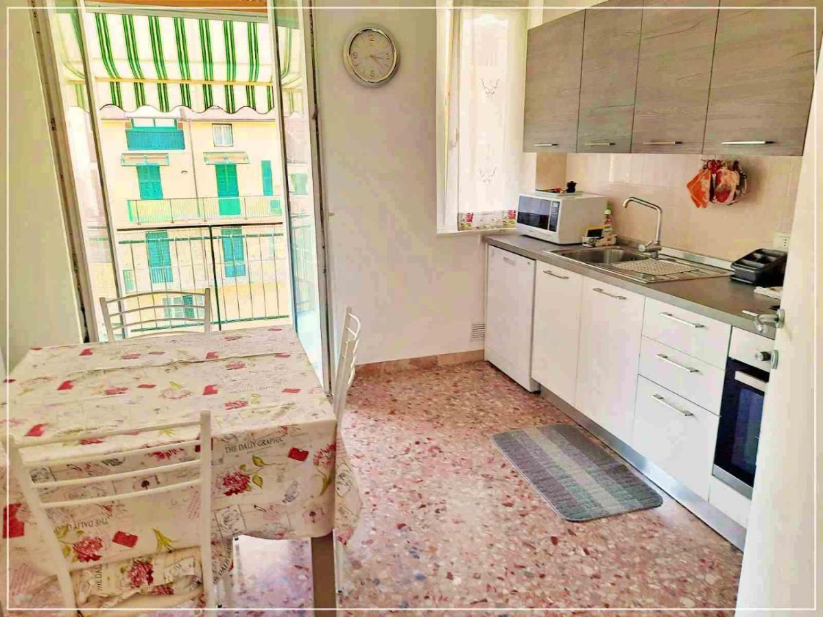La Casa Di Palma Apartment Alassio Luaran gambar